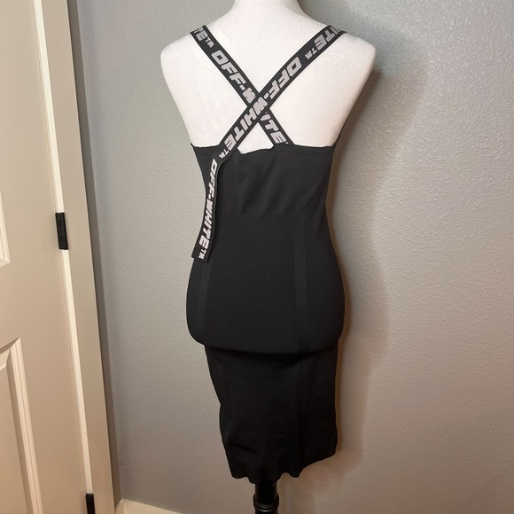 Authentic off white dress - Picture 10 of 11